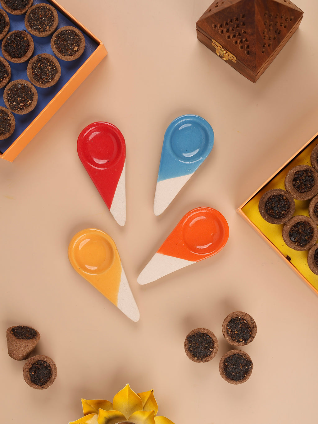 Chandan Sambrani Cups